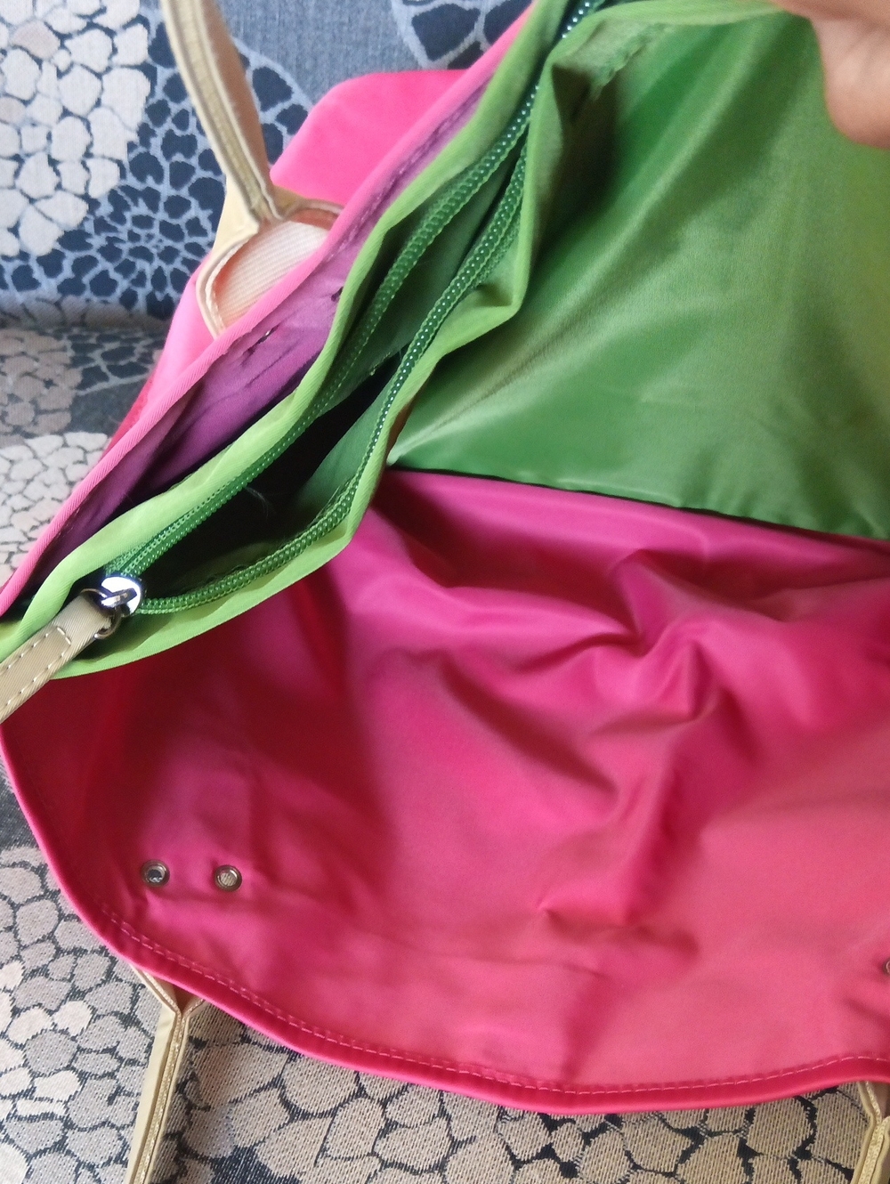 18x12x6" Waterproof Hot Pink & Apply Green Tote Bag with Tan Handles - Picture 13 of 13